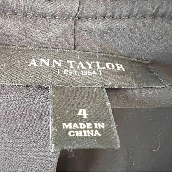 Ann Taylor‎ Black Boucle Blazer Size 4 Chiffon Trim Clueless Wool Blend Office - Picture 3 of 9